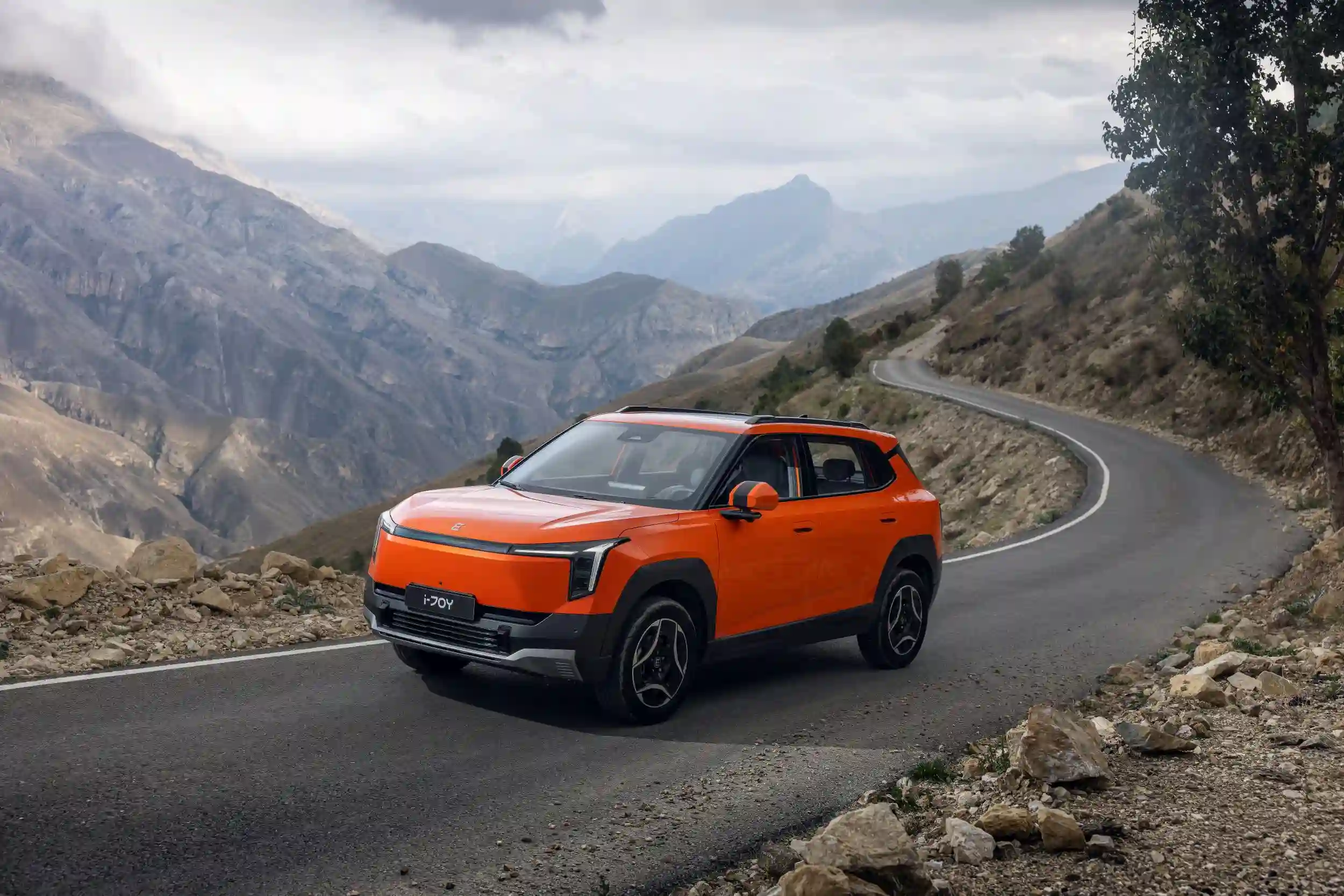 EVOLUTE ПРЕДСТАВЛЯЕТ АБСОЛЮТНО НОВЫЙ ГОРОДСКОЙ ЭЛЕКТРОКРОССОВЕР EVOLUTE i‑JOY