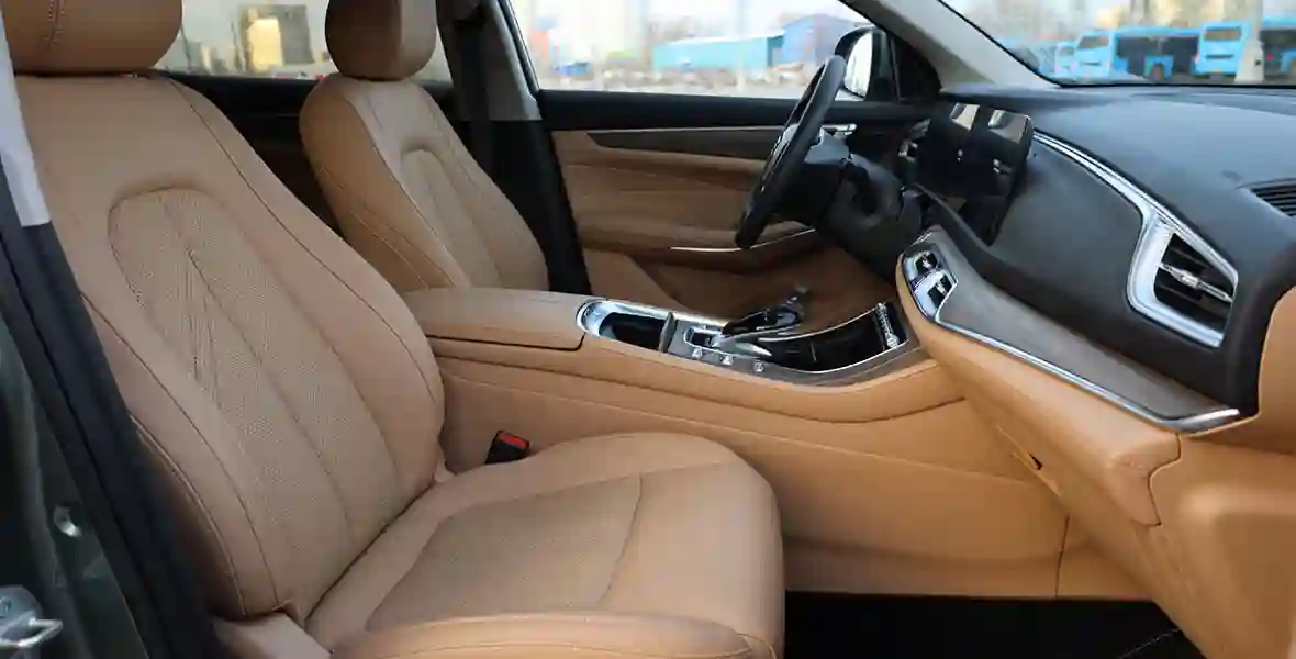 Новость Что выбрать: cравнили два семейных кроссовера и сделали выводы